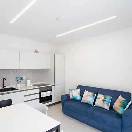 Casa Delian *